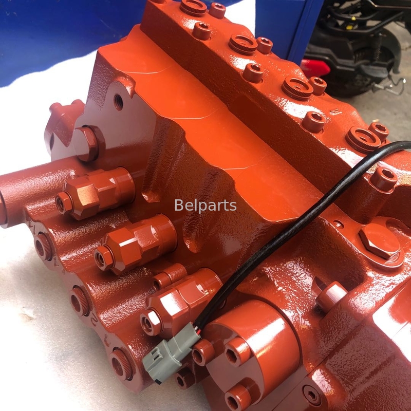 Excavatrice Control Valve de la chenille EX200-1 EX200-2 EX200-3 pour la valve principale de contrôle de Hitachi