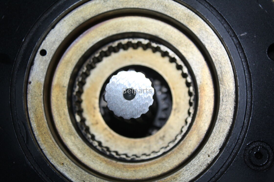 EX60-2 EX60-3 Réducteur de déplacement pour pièces de rechange de pelleteuses Hitach 9111033 Boîte de vitesses réductrice marchante