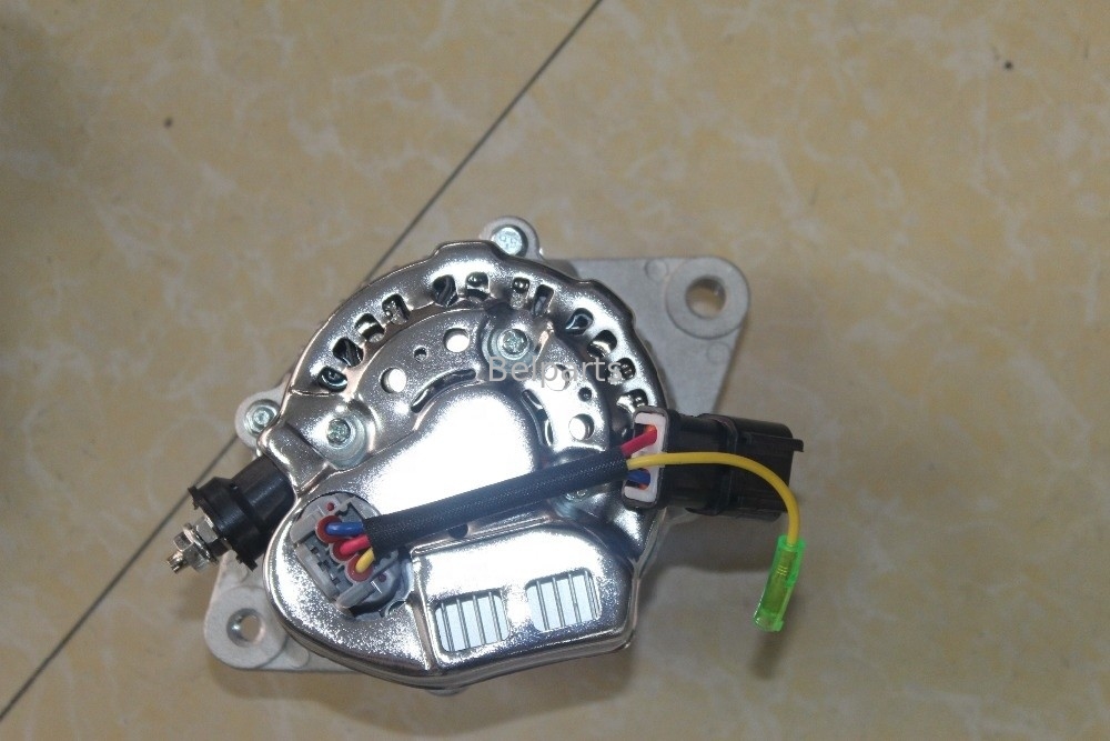 Générateur R60-7 R55-7 de l'alternateur 4TNV94 de Spare Parts Engine 119626-77210 d'excavatrice