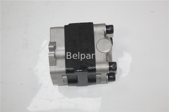 PVD-2B-42 PC50MR-2 PC55 PC56 pompe à engrenages pour mini-pelles