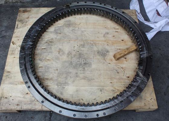 22U-25-11102 pivotant Ring Bearing, incidence de plaque tournante de précision de l'excavatrice PC228